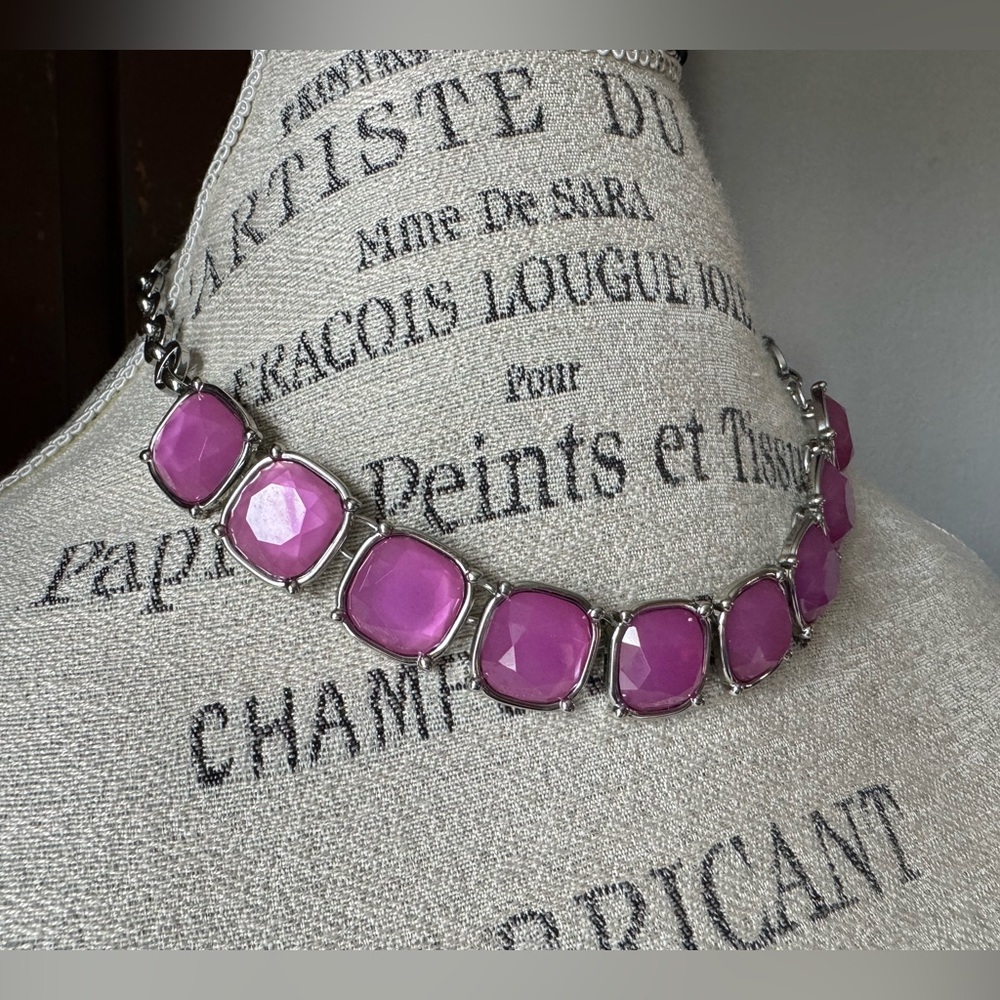 NWT Lia Sophia Magenta Large Faceted Resin 16” Necklace